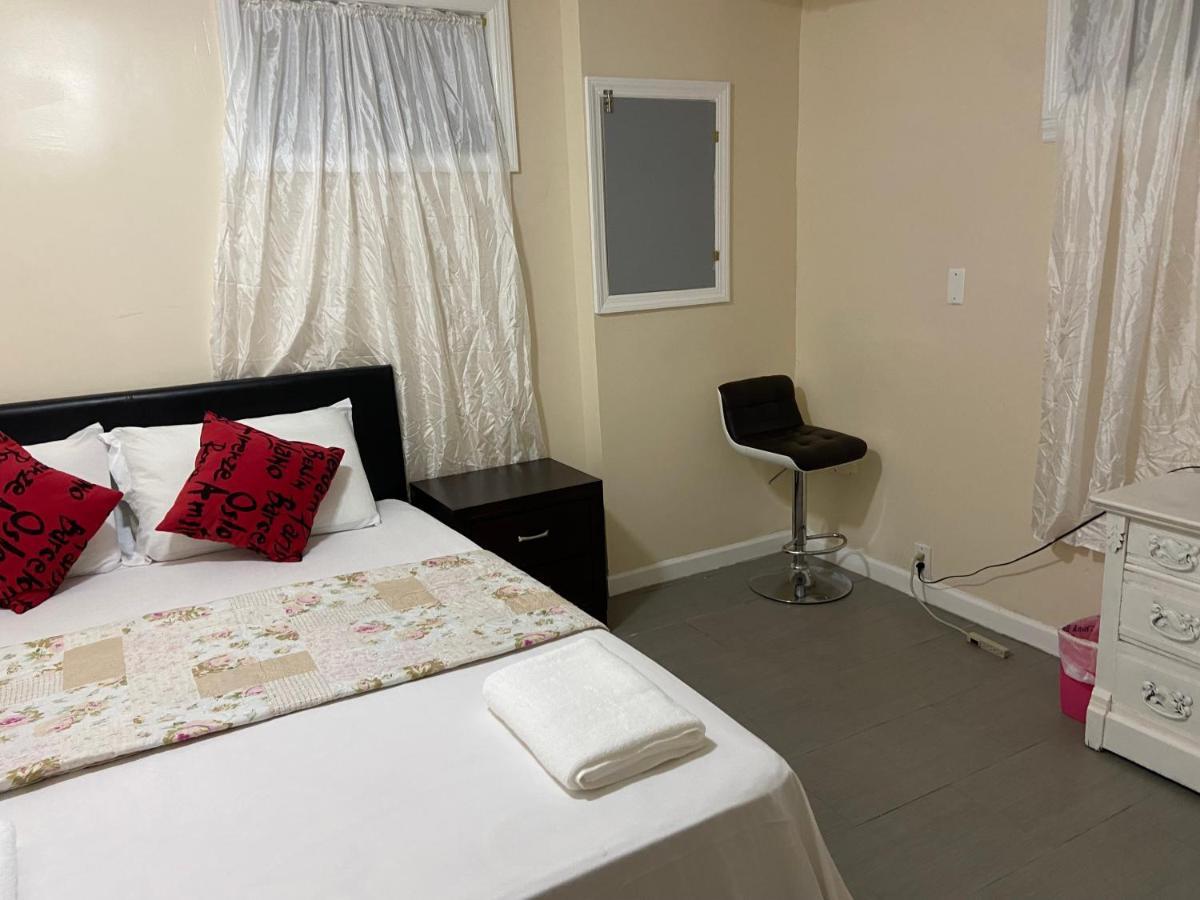 A Private Room In Queens New York Exterior foto
