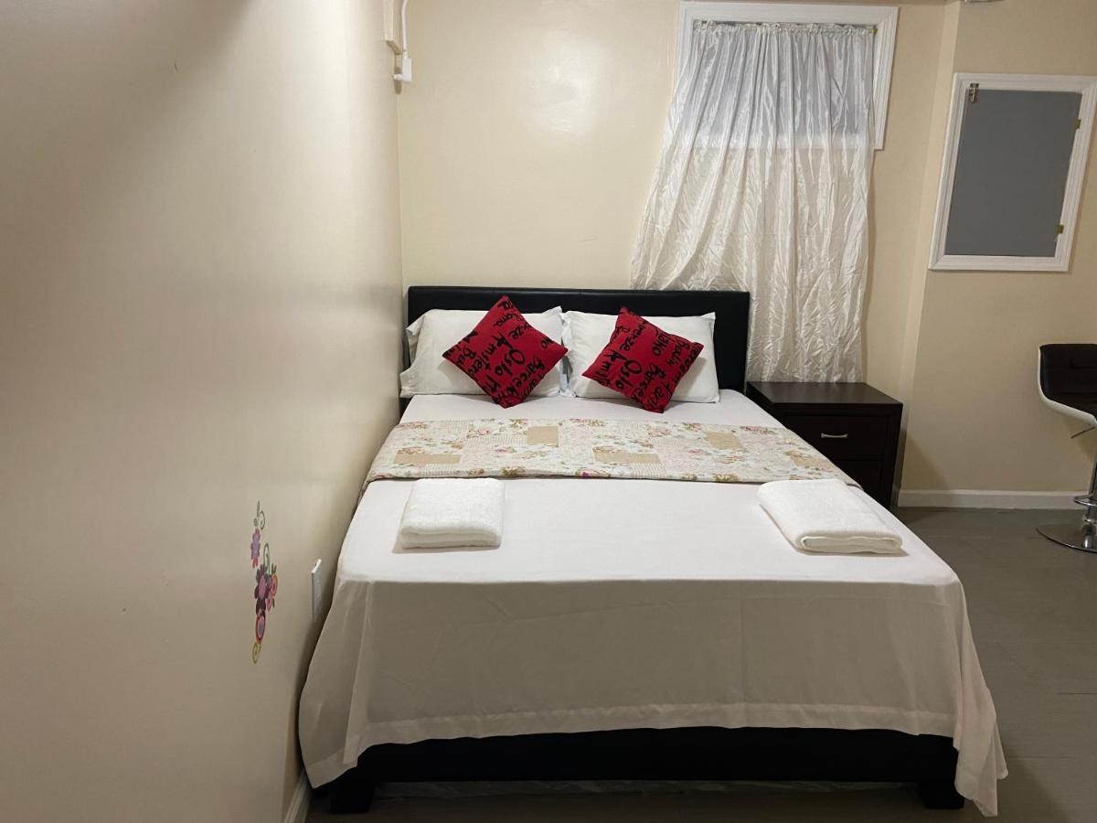 A Private Room In Queens New York Exterior foto