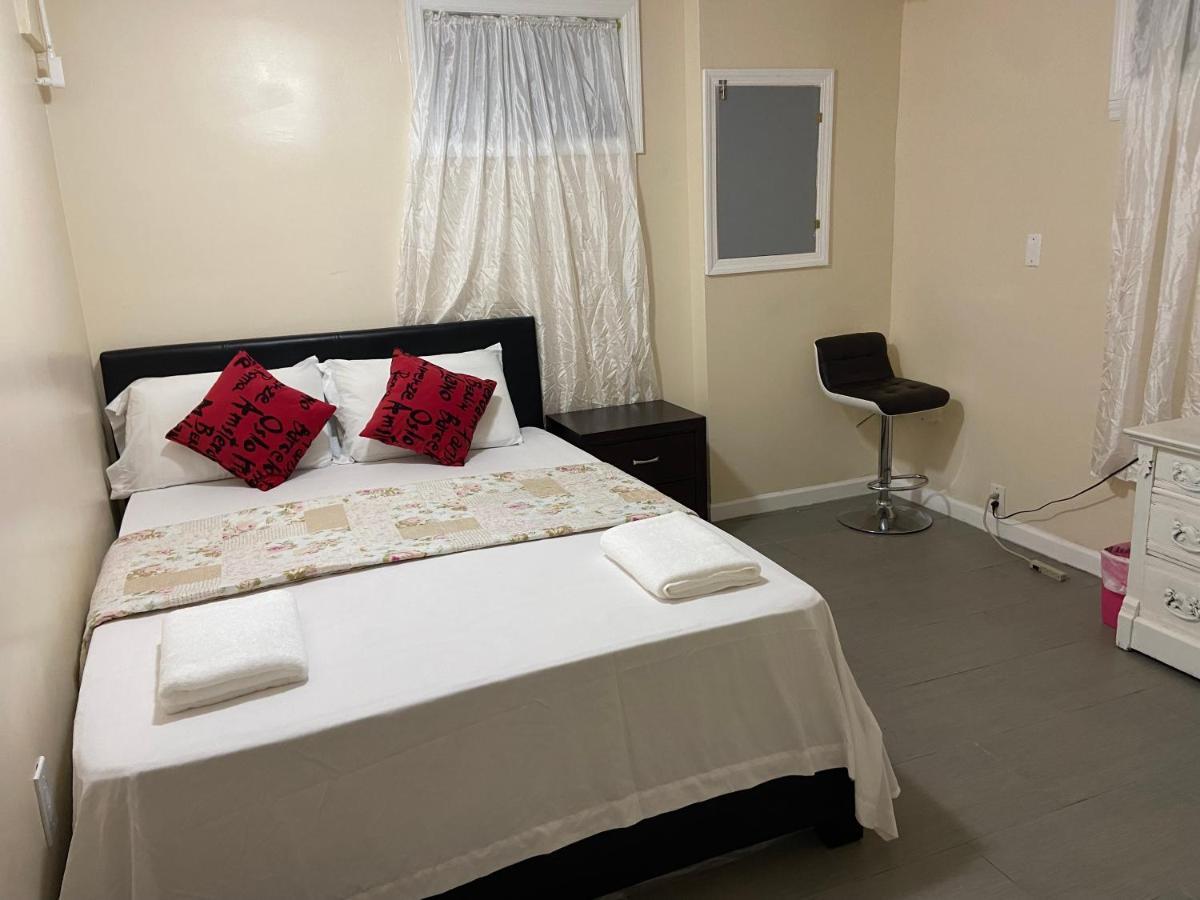 A Private Room In Queens New York Exterior foto